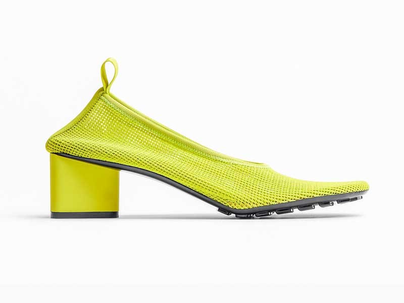 Último lanzamiento de BOTTEGA VENETA: los elastizados Flex