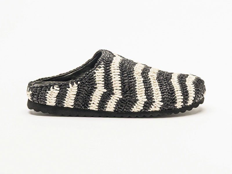 Mules boho exploran tramas, redes y fibras naturales