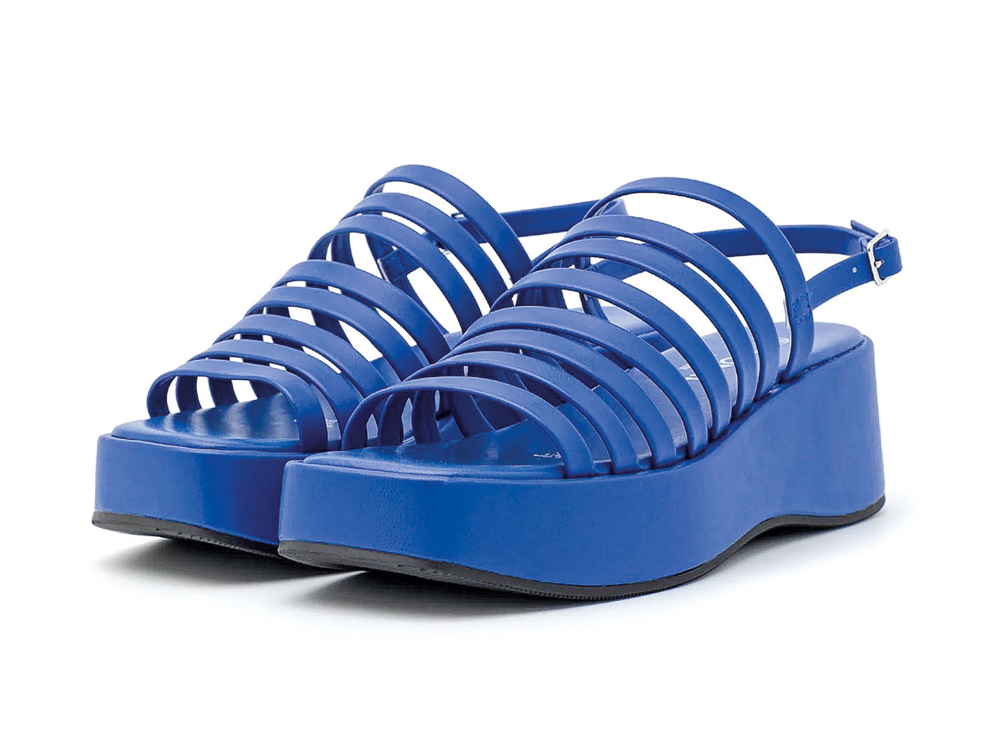 Sandalias y chanclas con plataformas