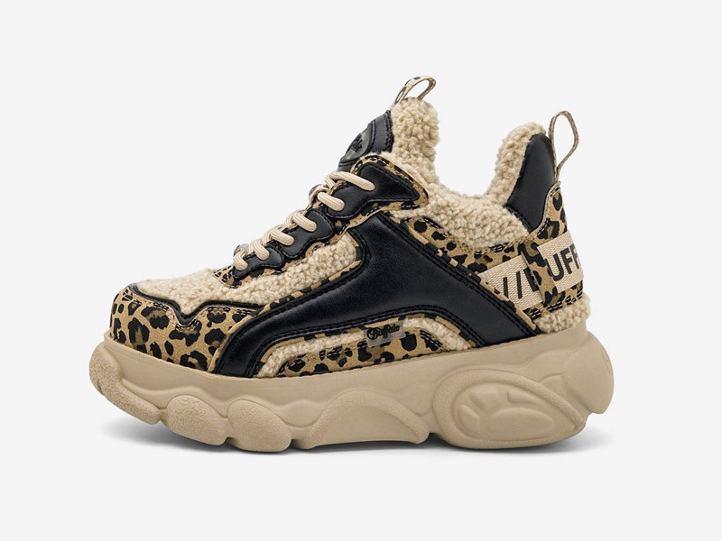 Sneakers chunky urbanas con suelas voluminosas y estética deportiva