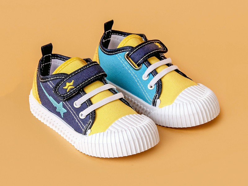 Zapatos / zapatillas