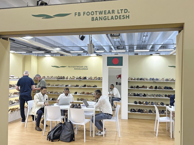 Calzados asiáticos de Bangladesh. EXPO RIVA SCHUH se consolidó como el mayor encuentro global del calzado y manufacturas