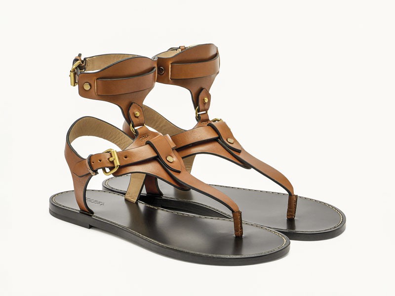 OJOTAS MUJER CALZADO TENDENCIA PRIMAVERA VERNAO 2026 2027 SERMA167P01134267.jpg Sandalias romanas enlazan tiras, hebillas y tobillos