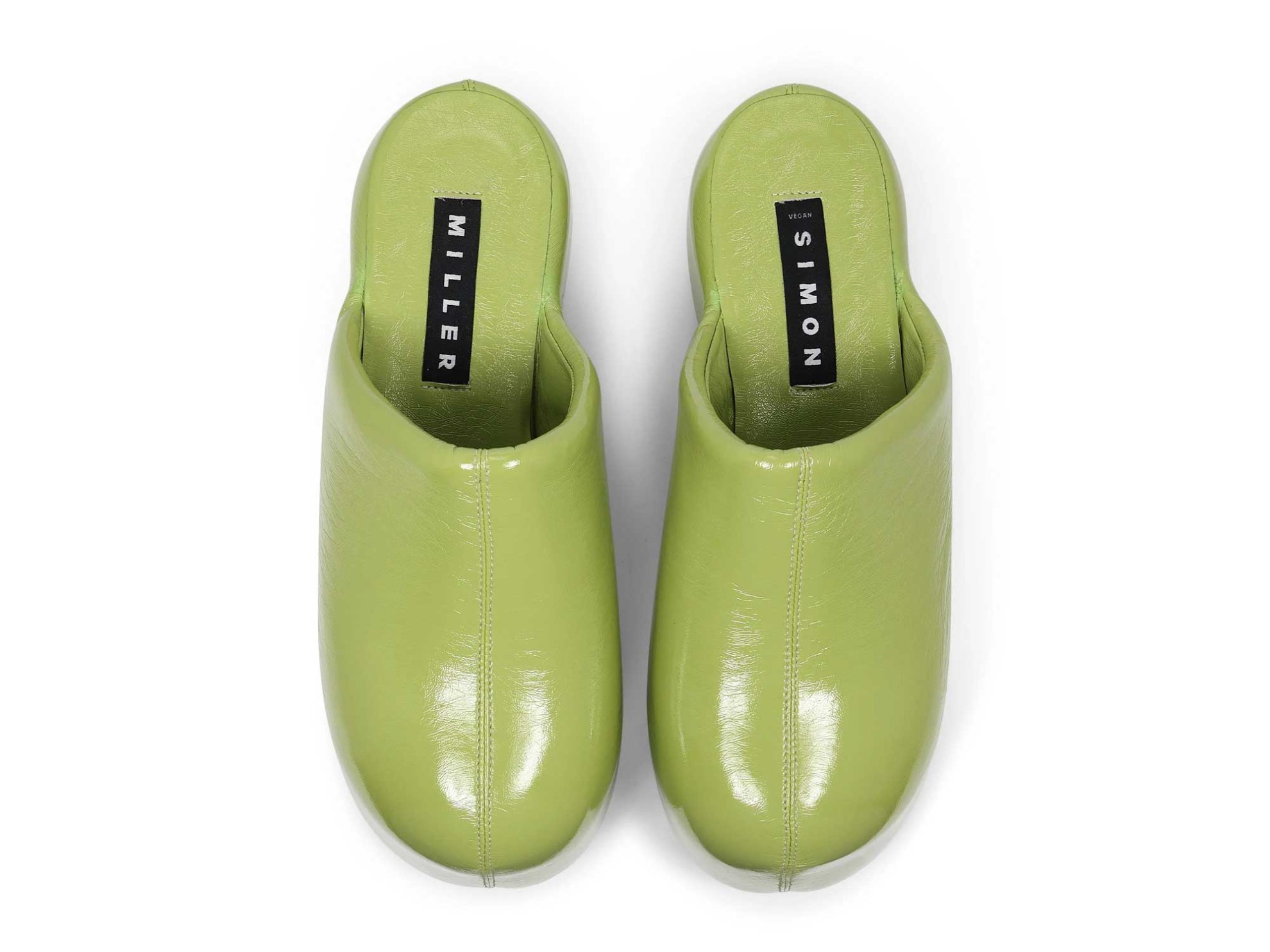 Simplemente distintos. Los zuecos y plataformas de SIMON MILLER
