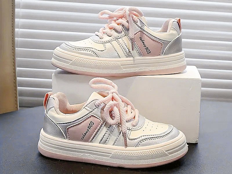 Zapatos / zapatillas: Atractivos, por colores y formas