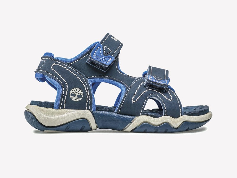 Sandalias infantiles alternan punteras abiertas y semicerradas