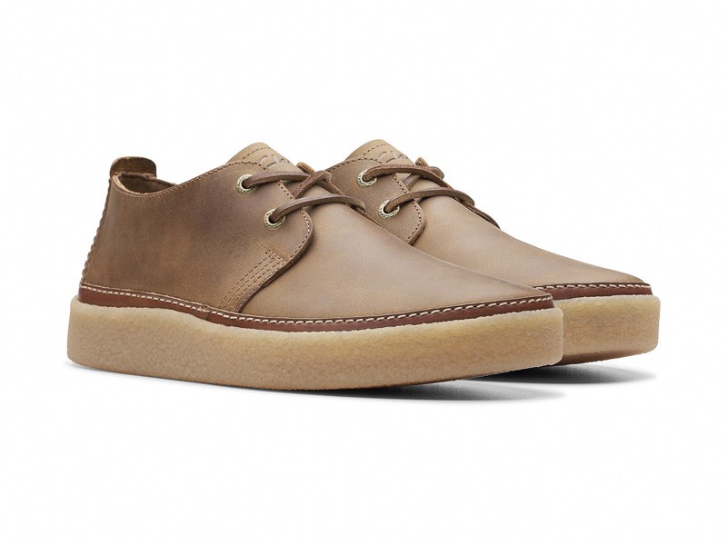 Lace-up casual shoes
