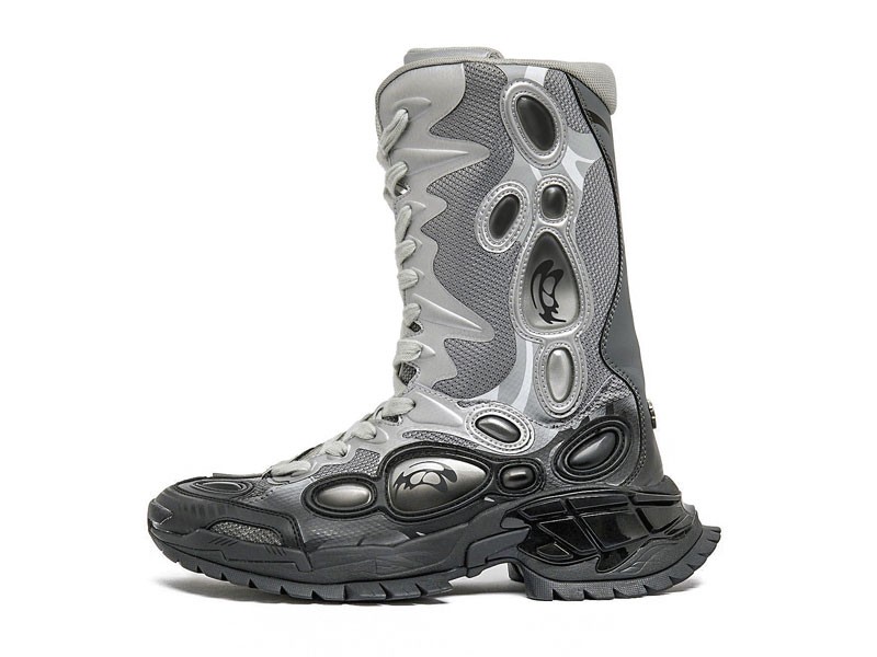 Botas bajas acordonadas