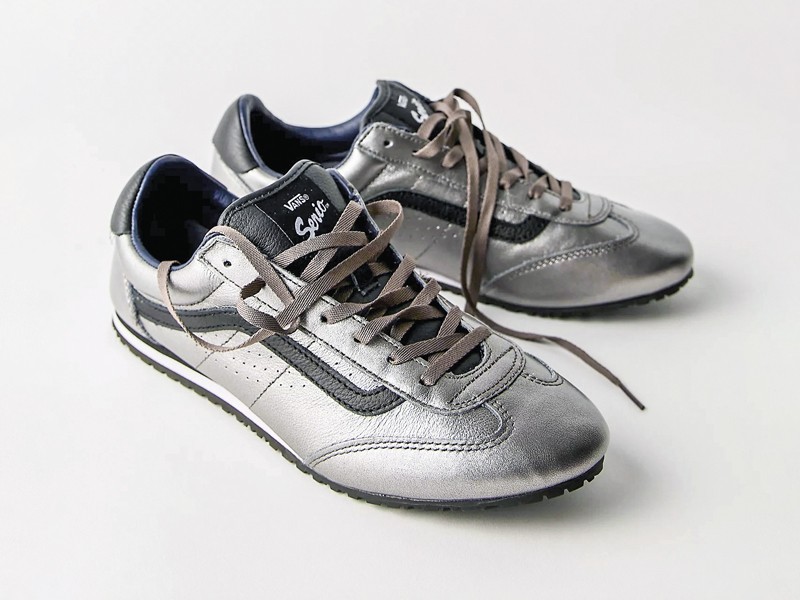 Sneakers clásicas: Retro metalizado