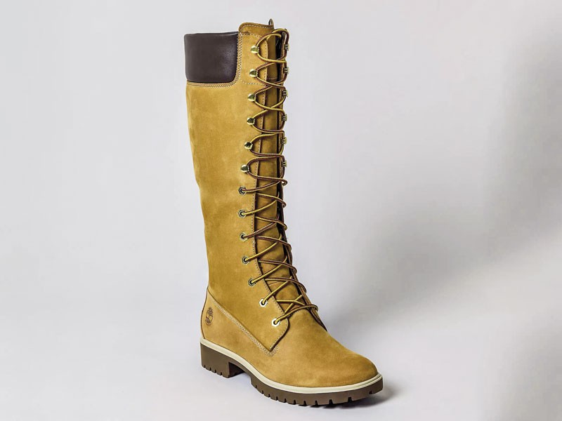 Botas bajas acordonadas