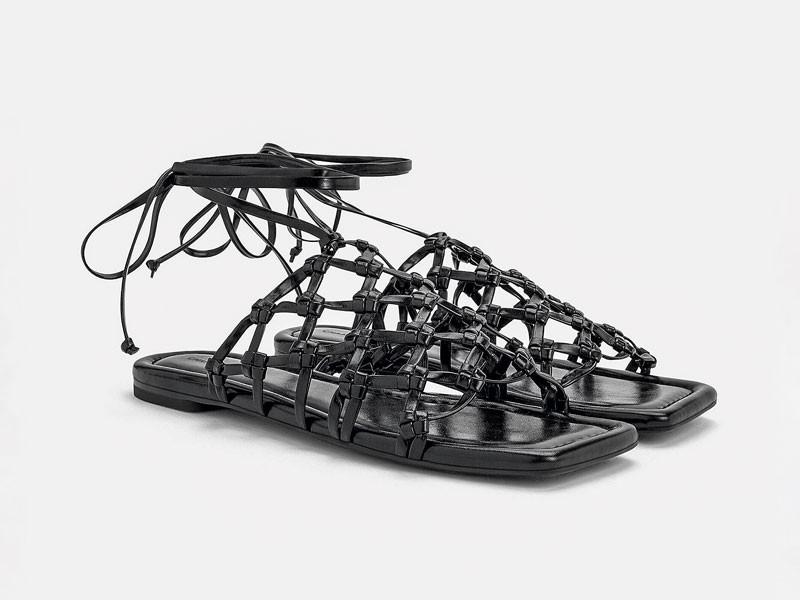 SANDALIAS BAJAS MUJER CALZADO TENDENCIA PRIMAVERA VERNAO 2026 2027 SERMA1672026-L2-CK1-70381183-01-3.jpg Sandalias romanas enlazan tiras, hebillas y tobillos