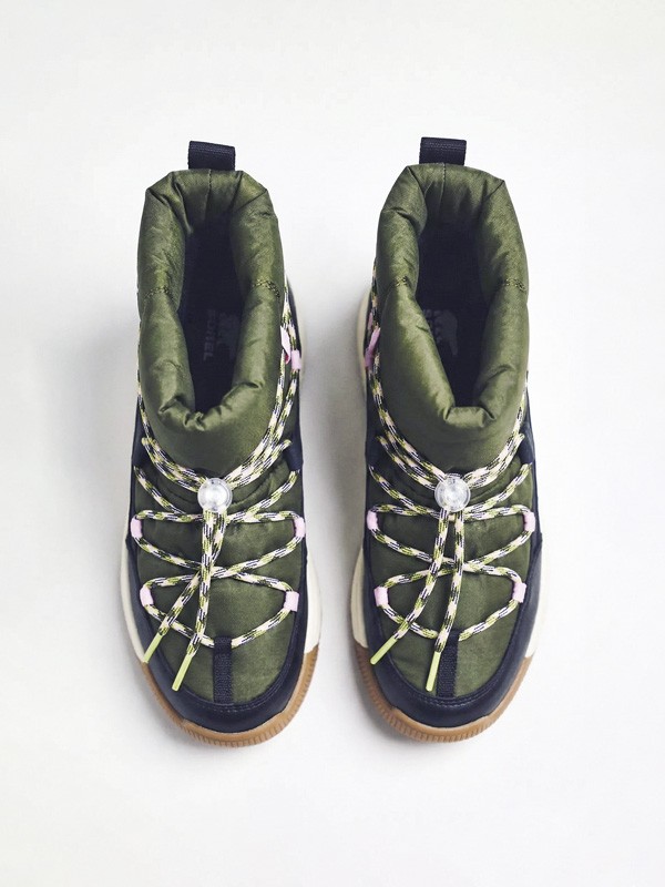 Calzado tipo snow para hombre con abrigo y suelas de tracción