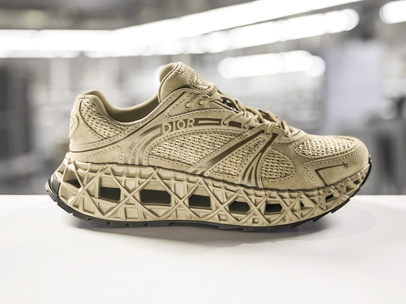 Sneakers fashion