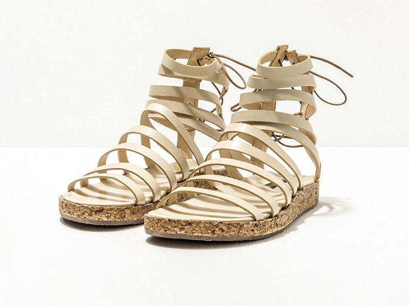SANDALIAS BAJAS MUJER CALZADO TENDENCIA PRIMAVERA VERNAO 2026 2027 SERMA167s3211_restored_cream_d_d8ff.jpg Sandalias romanas enlazan tiras, hebillas y tobillos