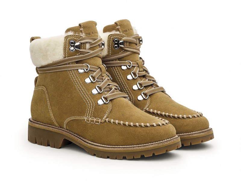 Botinetas bajas acordonadas