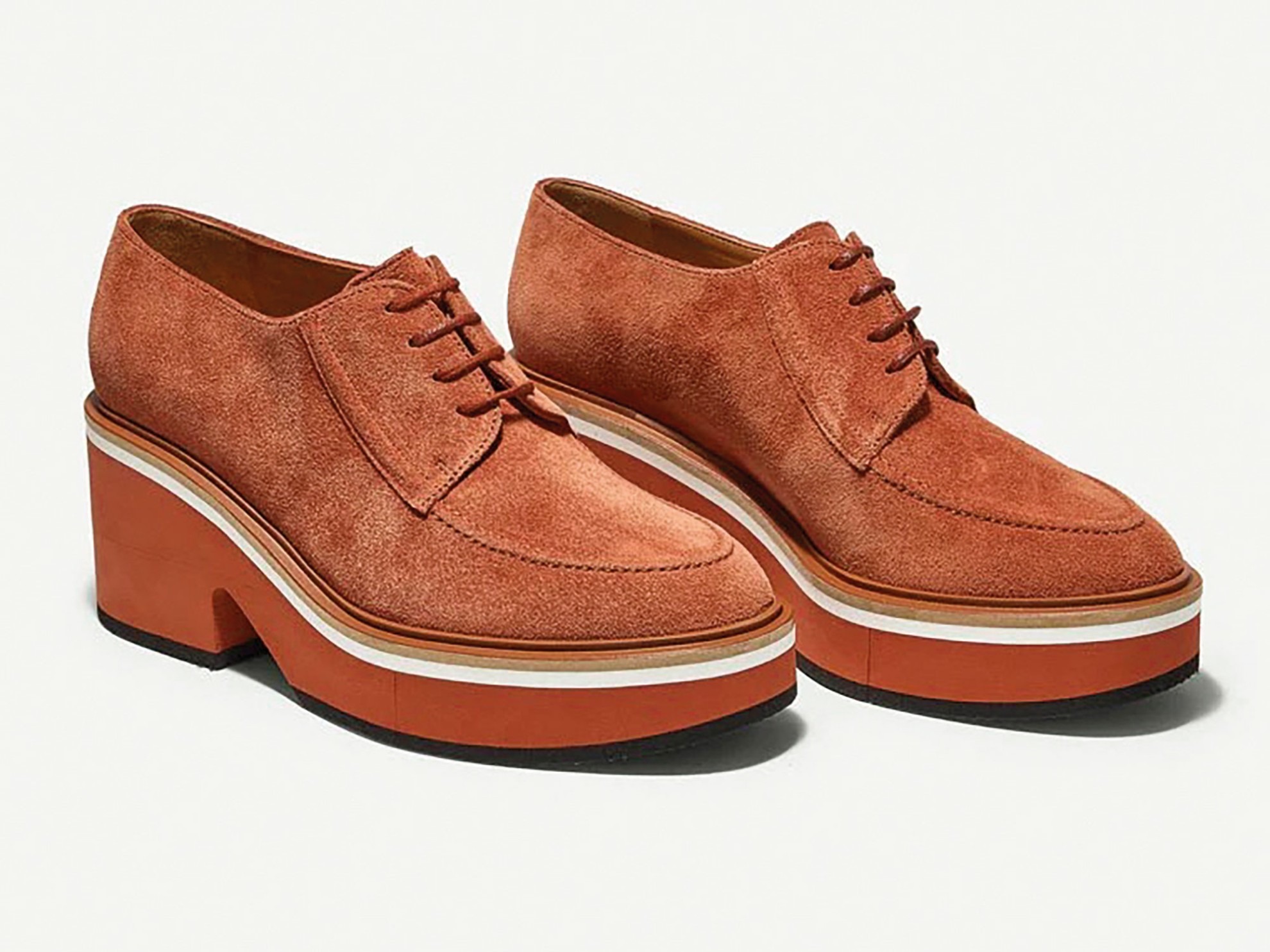 Zapatos bajos acordonados