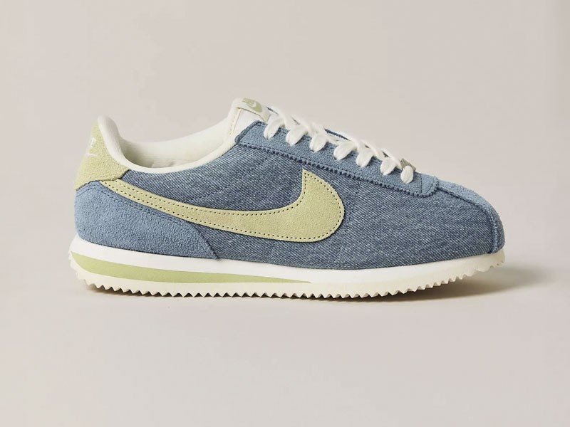 Sneakers retro consolidan suelas gum y color deportivo