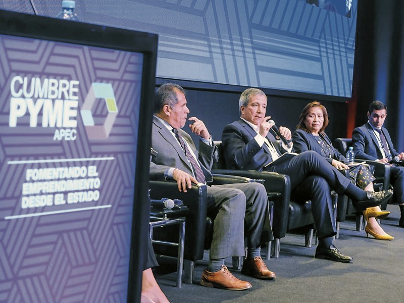 Micro y pequeñas empresas peruanas se organizan para cumplir con las compras del Ministerio de la Producción.