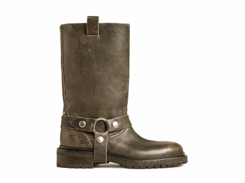 Botas biker con correas, hebillas y suela track