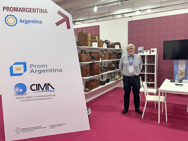 La Cámara Industrial de las Manufacturas de Argentina, también presente en la feria en Italia. EXPO RIVA SCHUH se consolidó como el mayor encuentro global del calzado y manufacturas