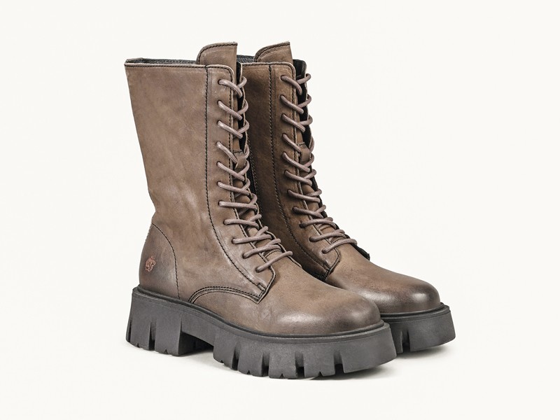 Botas cañas altas