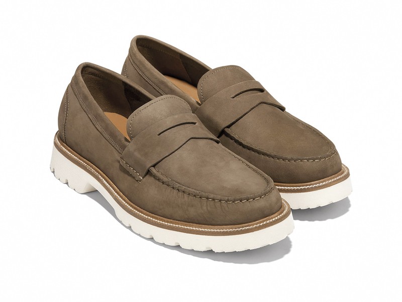 Mocasines sport: Incorporando  nuevas  tecnologías
