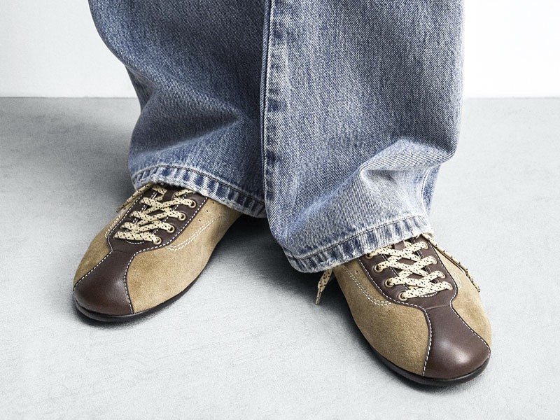 Sneakers Clásicas: Minimalismo nostálgico