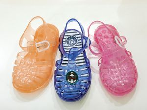 Gallery_SHOES_03.20-638_Meduse.jpg