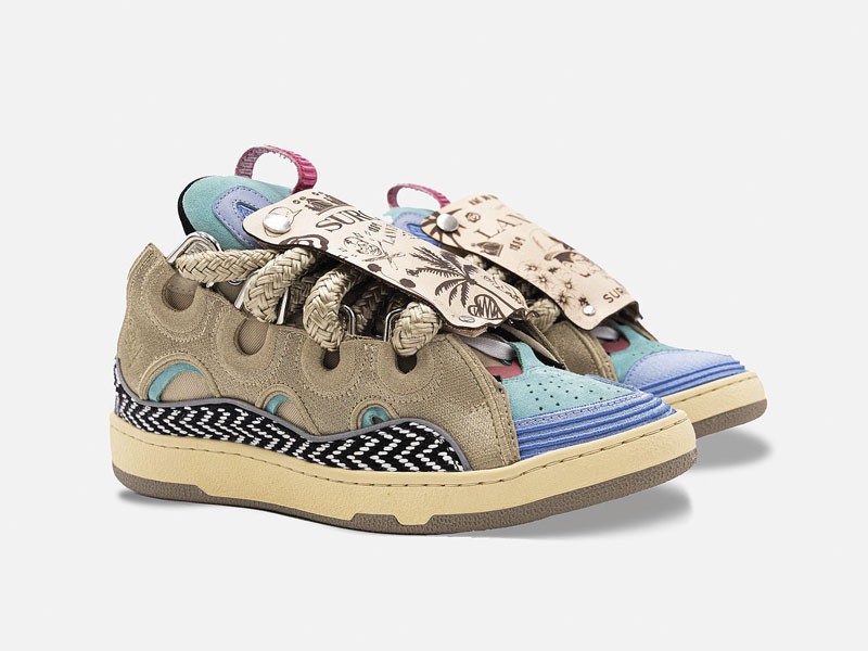 Sneakers fashion