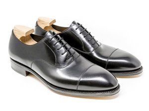 CALZADO-ZAPATO-HOMBRE-ACORDONADO-VESTIR-MODA-FOOTWEAR-SHOES-MAN-FASHION-SERMA-516-OLIVER-BOXCALF-NEGRO-PAIR-SI.jpg