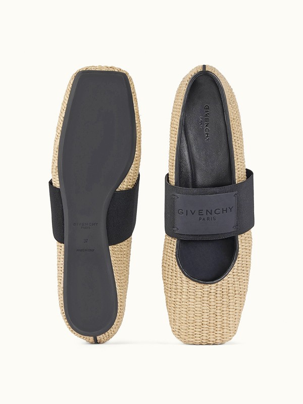 BALLERINAS GIVENCHY MUJER TENDECIA CALZADO PRIMAVERA VERANO 2026 2027 FOTO-5.jpg Ballerinas GIVENCHY: El lujo se viste de rafia