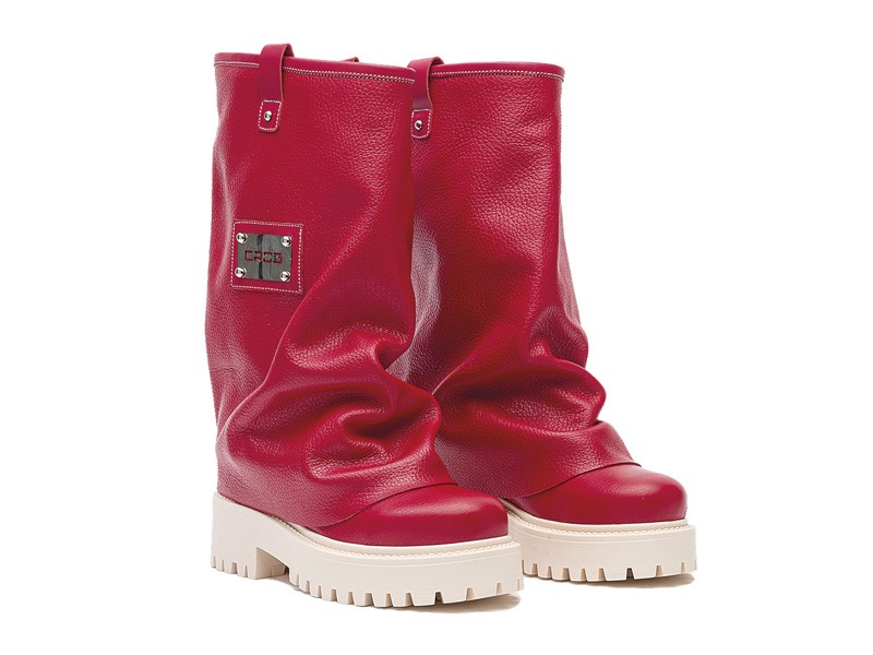 ¡Arrasan en Europa! El boom de las botas slouchy