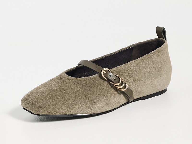 Ballerinas de cuero con tiras y variaciones de punta