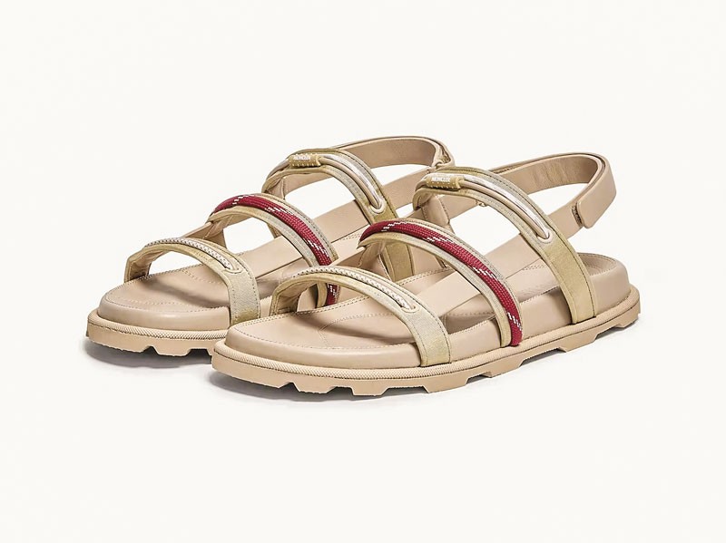 SANDALIAS BAJAS MUJER CALZADO TENDENCIA PRIMAVERA VERNAO 2026 2027 SERMA167vera-isla-leather-sandals-women-light-beige-moncler-2.jpg Sandalias outdoor ajustan tiras, cierres y suelas