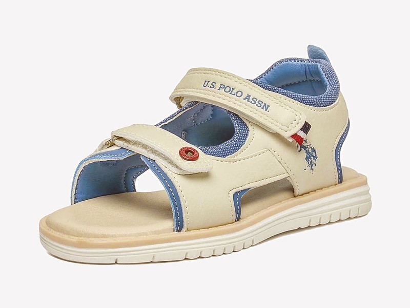 Sandalias infantiles alternan punteras abiertas y semicerradas