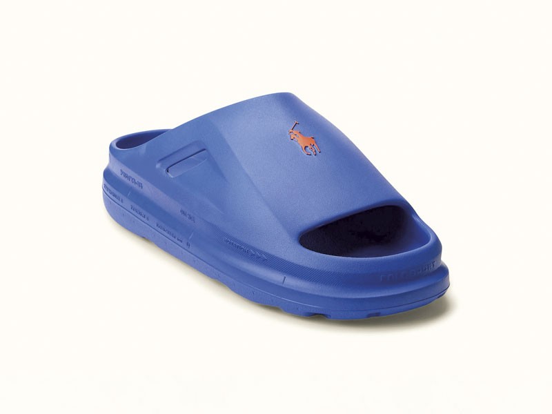 CHANCLAS CONFORT CALZADO HOMBRE TENDENCIA PRIMAVERA VERNAO 2026 2027 SERMA167cc143bcc63ee41c9a91de2953a27bb65.jpg Chanclas comfort priorizan fajas amplias y bases robustas