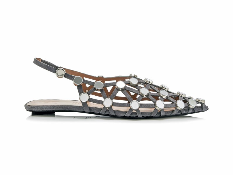 Flat slingback shoes