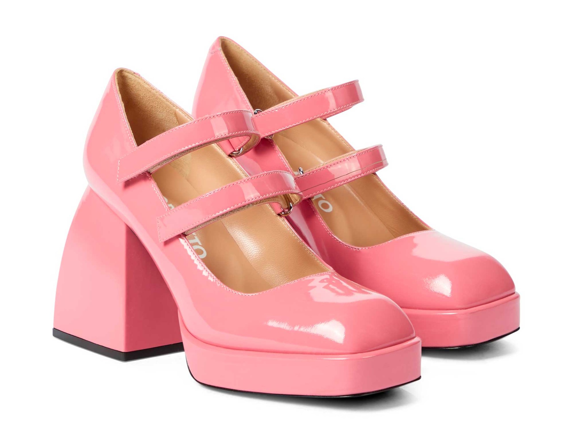 FAVOURITE! Pink, the most proposed color for Spring-Summer