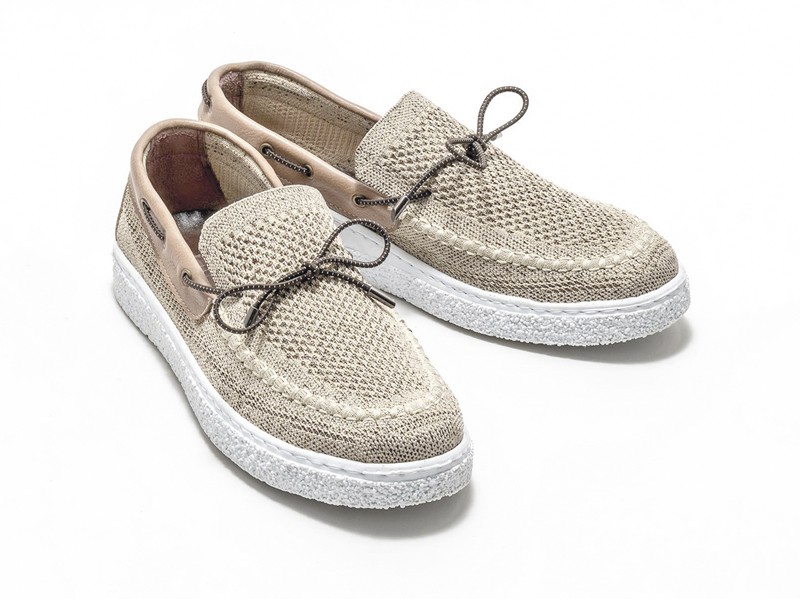 Mocasines sport: Incorporando  nuevas  tecnologías